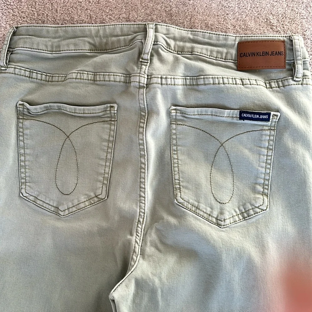 Women’s Calvin Klein Sage Green SkinnyJeans size 12 - Picture 4 of 7